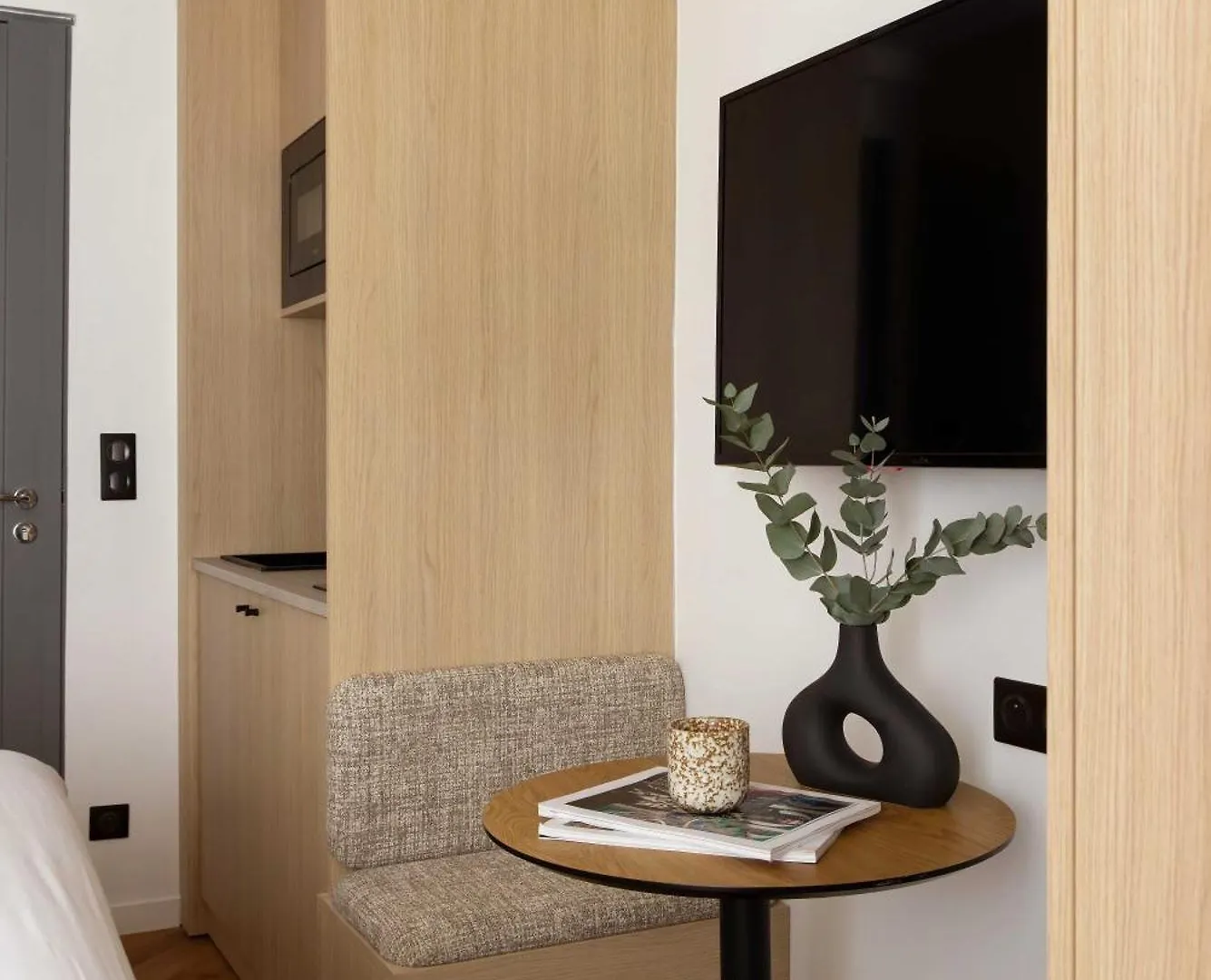 Apartment Luxury Residence - Port Royal - Rive Gauche Paris France